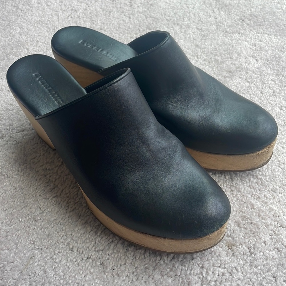 Everlane Clogs